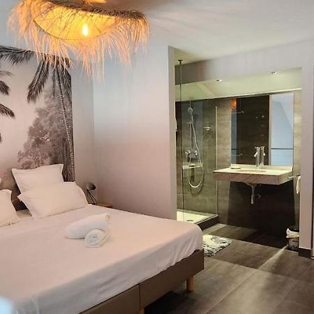 Beau Duplex Vue Mer Avec Piscine Et Acces Plage Marigot (Saint Martin) Exterior foto